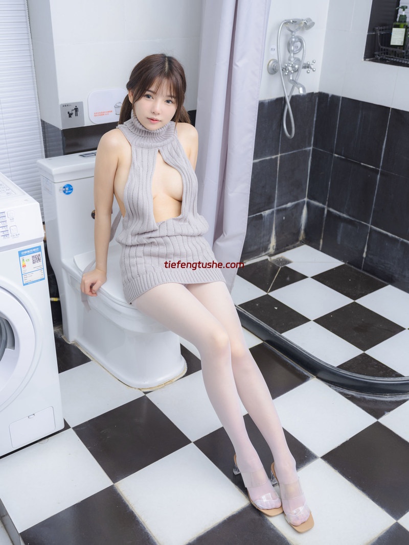 晴涩 森萝财团内部定制丝袜美足写真图片和视频合集下载 晴涩 森萝财团内部定制丝袜美足写真图片和视频合集下载
