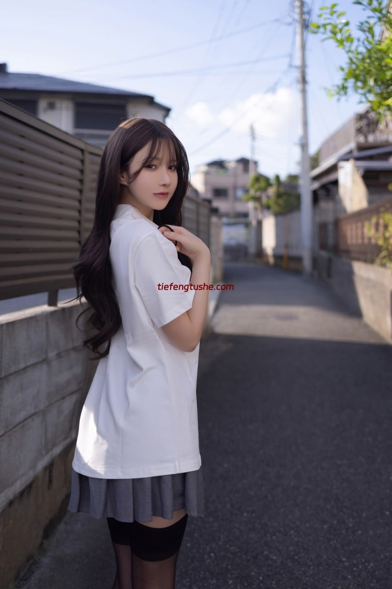 鱼子酱fish 秀人网入学体验全套写真图片以及内购私拍合集下载367套 鱼子酱fish 秀人网入学体验全套写真图片以及内购私拍合集下载367套