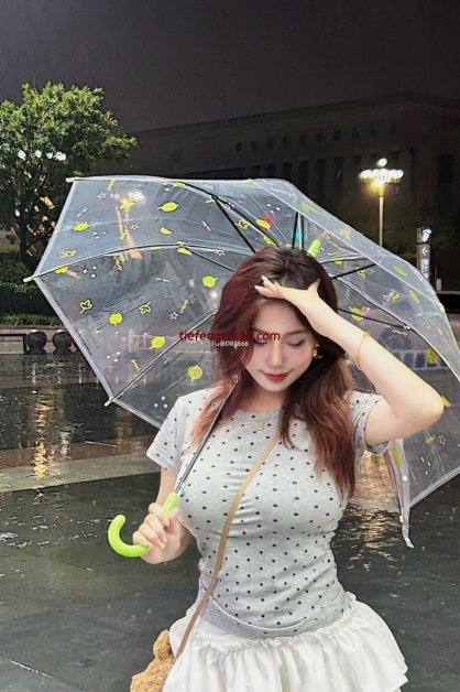 小云同学 微密圈全套图包视频合集限免中[3套]