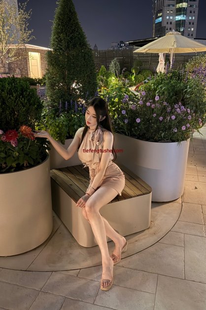 轩子巨二兔 微密圈私人定制极品写真套图视频[42套]