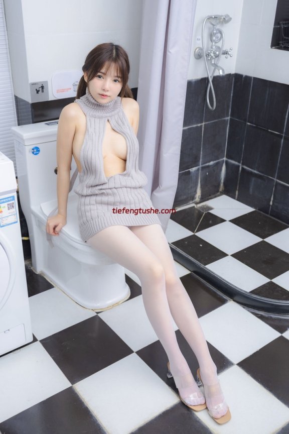 晴涩 森萝财团内部定制丝袜美足写真图片和视频合集下载